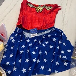 Women's Wonder Women Costume Medium